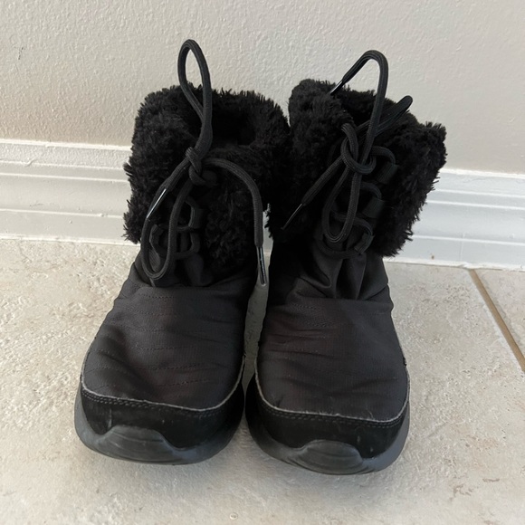 Nike Kaishi Winter High Top Lined Black Snow Sneaker Boots Women’s Size 7.5 - Picture 7 of 7